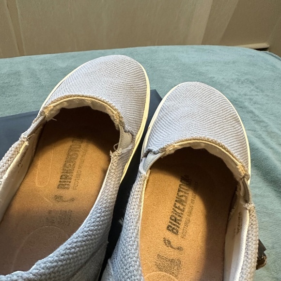 BIRKENSTOCK size 8 men , 10 women 41 26.5cm like new, price 60$ New price 180$ - Picture 2 of 9